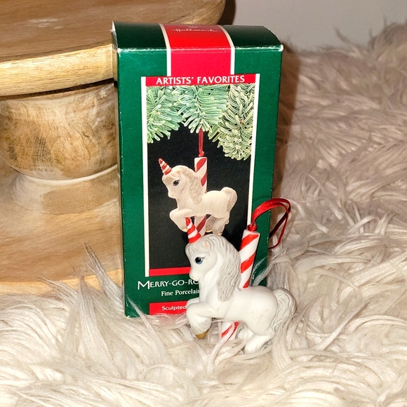 Hallmark Merry-Go-Round Unicorn Ornament - gently loved - Picture 1 of 3